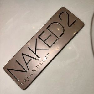 Naked 2 eyeshadow palette by Urban Decay